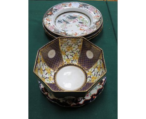FOUR VARIOUS CERAMIC PLATES PLUS AYNSLEY OCTAGONAL CERAMIC BOWL