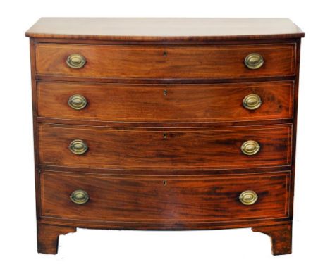 A GEORGE IV MAHOGANY AND LINE INLAID BOW FRONTED CHEST OF DRAWERS, 114CM W