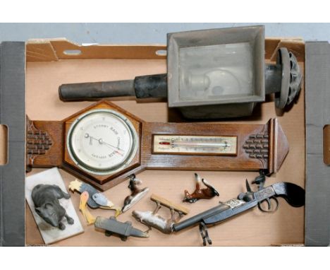 AN OAK ANEROID BAROMETER, A 19TH CENTURY JAPANNED CARRIAGE LAMP, 42CM H, ETC
