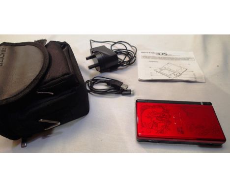 Nintendo DS Lite with charger, lead and carry case. P&amp;P Group 1 (£14+VAT for the first lot and £1+VAT for subsequent lots