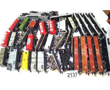 Hornby Dublo 3 rail, selection of 36x 3 rail wagons, mostly tinplate, in mostly good condition, unboxed. P&amp;P Group 2 (£18