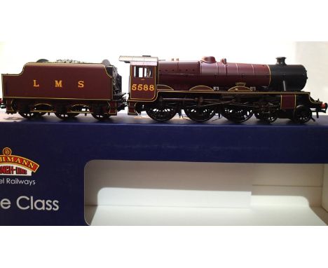 OO scale Bachmann 31-187 DS Jubilee class, 5588 Kashmir, L.M.S Crimson, sound fitted in near mint condition, storage wear to 