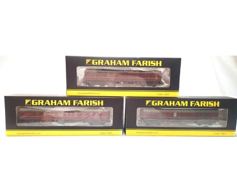 N gauge 3x Farish MK/coaches, BR maroon, all weathered, 374-130B General Utility van, 374-187C brake second, 374-036A full br