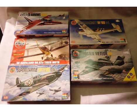 Five Airfix 1/72 scale aircraft kits, appear as new, wear to boxes, includes tiger moth kit, unchecked. P&amp;P Group 1 (£14+