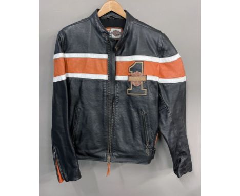 Motorradjacke "Harley Davidson". Leder (schwarz mit Streifen). Tragespuren. Größe L.