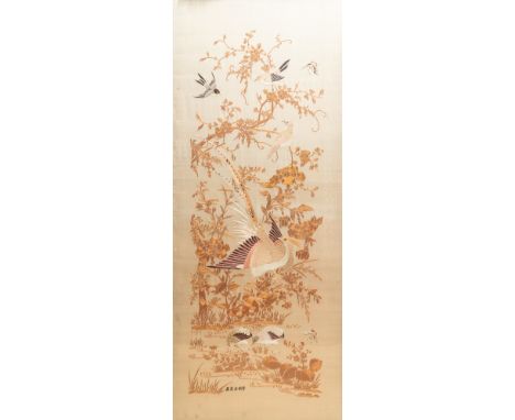 Full title: A Chinese gold-thread embroidered silk panel, 19th C.Description: Dim.: 153 x 65,5 cm (the frame)Dim.: 147 x 60 c