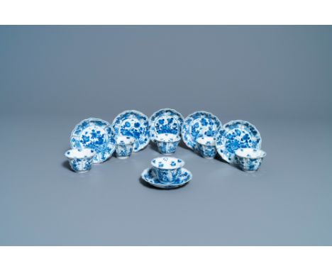 Full title: Six Chinese blue and white cups and saucers, KangxiDescription: Dia.: 13 cm (the saucers)Dia.: 8,5 cm - H.: 5 cm 
