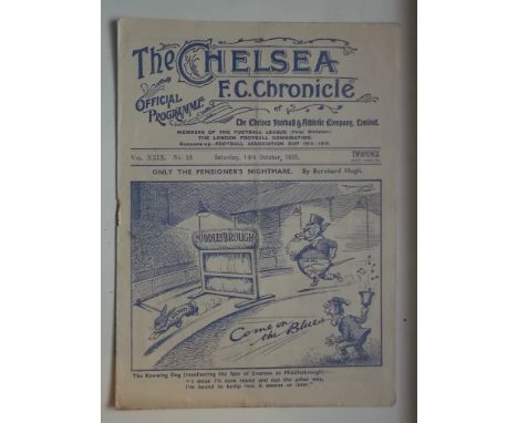 Rare programme for this First Div match.
Condition : Staple rusted away &amp; fold