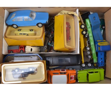 Postwar and Modern Diecast and Other Vehicles, an unboxed/playworn collection of vintage and modern private and commercial ve