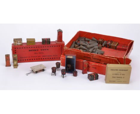 Hornby O Gauge British and French tinplate Platform Accessories, British items including 5 pieces luggage, 3 platform ticket 