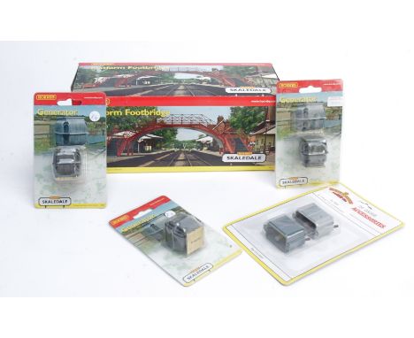 Hornby 00 Gauge Skaledale Accessories, R8641 Platform Footbridge, R8600 Generator (3) and Bachmann 36-002 2 Transformers, all