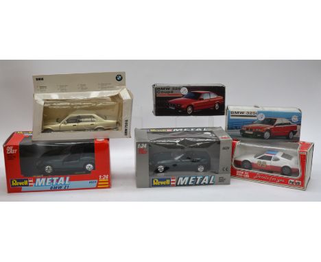 1/24/ and 1/25 Scale BMW Models, a collection of vintage and modern private and competition models comprising Minichamps BMW 