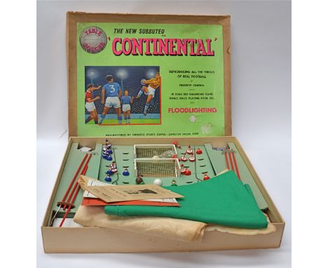 Early 1960s Subbuteo new 'Continental' Football set with Floodlights, comprising blue and red teams with Goals, balls, pitch,