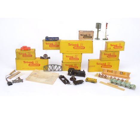 Collection of Tri-ang TT smaller Accessories, including Loading Gauges (3 boxes), Telegraph Poles (3 boxes), Buffers (one box