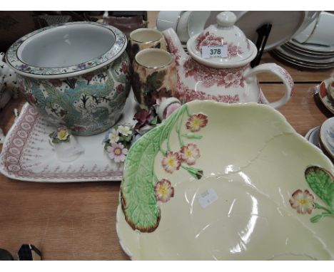 A selection of vintage ceramics including Carleton ware