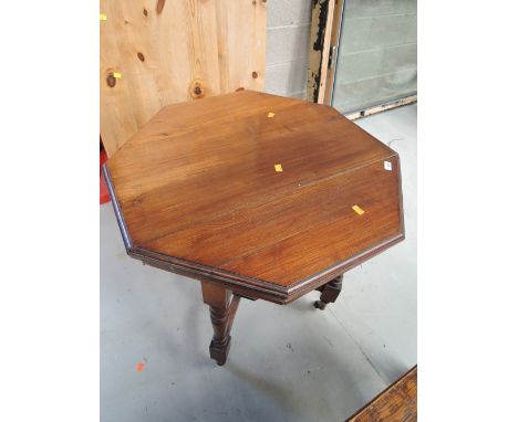 A Victorian mahogany occasional table