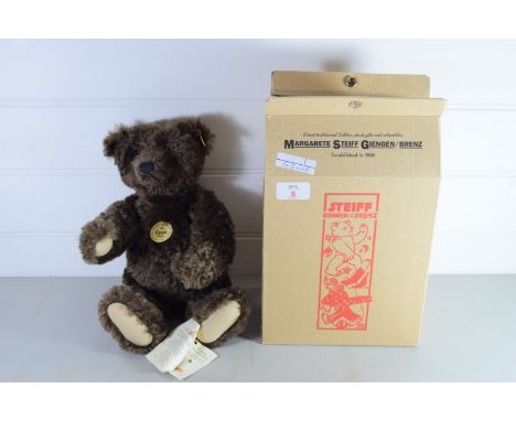 STEIFF COLLECTABLE BEAR IN ORIGINAL BOX