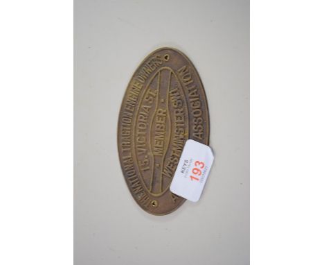 OVAL PLAQUE INTERNATIONAL TRACTION ENGINE OWNERS MEMBERS PLAQUE, 15 VICTORIA ST