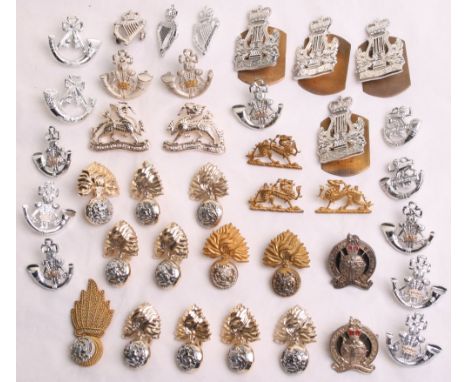 Modern & Amalgamated Regiments Collar Badges, consisting of Royal Regiment of Fusiliers officers examples in silver gilt and 