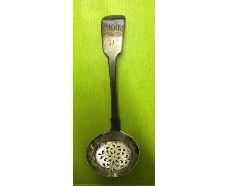 LATE GEORGIAN SILVER SIFTER LADLE 