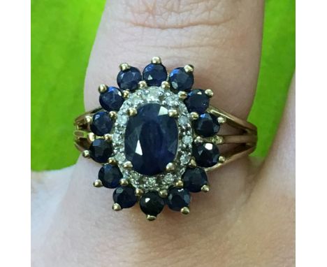 9CT SAPPHIRE DIAMOND CLUSTER DRESS RING, SIZE M, 3.8G APPROX