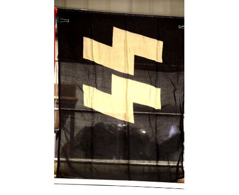 German WWII type SS flag, 150 x 90 cm. P&amp;P Group 1 (£14+VAT for the first lot and £1+VAT for subsequent lots) 