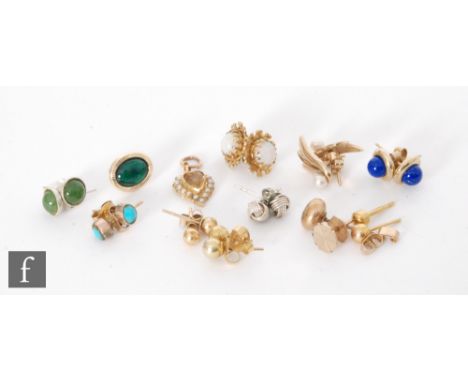 Seven pairs of assorted stud earrings to include 9ct opal and pearl set examples, four single earrings and a small pendant. 