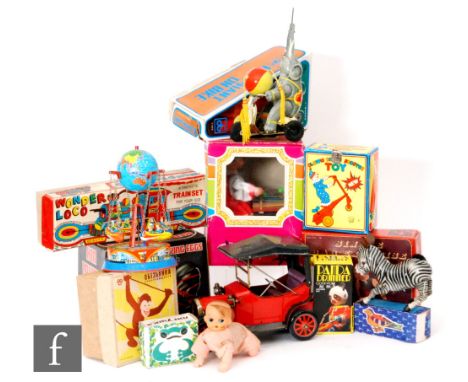 A group of tinplate and plastic toys, mostly made in China or USSR, to include a boxed Little Performer, boxed Single Bar Exe