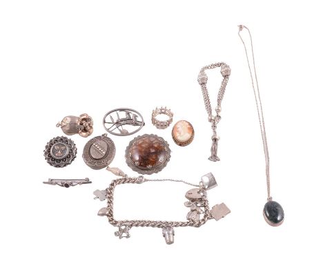 A collection of antique and modern silver jewellery, Geoffrey Bellamy for George Tarratt - a silver leaping gazelle brooch, i