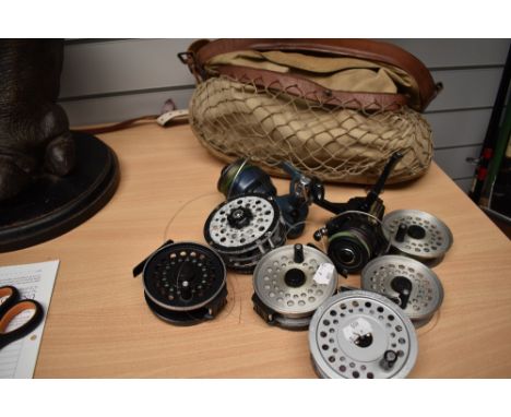 5 vintage fishing reels including hardy viscount 150 mk2 (has some corrosion) an Abu Diplomat and a shakespeare fish hawk (ha