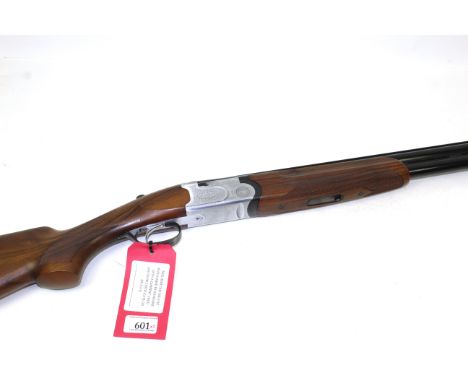 A 12 bore Beretta model S686 Special over & under shot gun Ser.No.E-54669-B, single trigger, variable safety, in excellent co