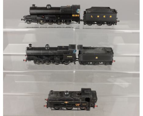 Bachmann 00 gauge BR Black Steam loco. 49395, LNER 6190, both with tenders & tank 8763 (3)    Condition Report   Click here f