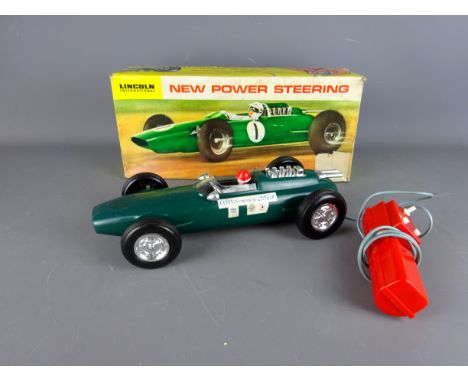Lincoln International plastic model Lotus Indianapolis, with Engine Noise, Forward & Reverse, Self Drive Power Steering, boxe