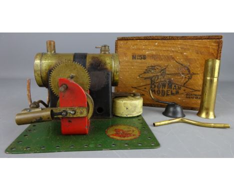 Bowman Stationary steam engine, no. M158 in original wooden box, base 14.5x16cm    Condition Report  Condition Fair for age C