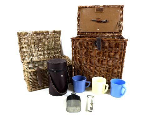 A group of shooting / sporting picnic items, comprising a hunting silver plated stirrup cup and three decanter set, by Ralph 
