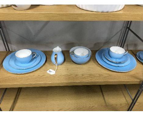 6 PLACE SETTING WEDGWOOD BLUE AND GILT TEA SERVICE