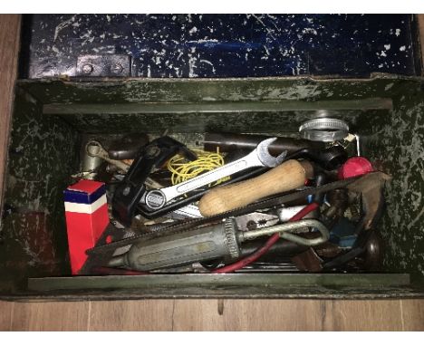 VINTAGE METAL TOOLBOX WITH CONTENTS