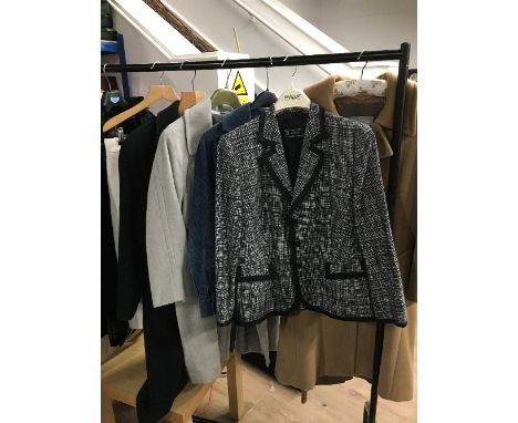 MAX MARA WOOL LADYS COAT RETRO BASLER JACKET AND SKIRT ETC SIZE 16