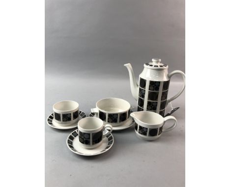 1950s FOCUS 'MIDWINTER' PART DINNER SERVICE, including coffee pot, six coffee cups and saucers, eight dinner plates, six pudd