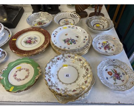 A qty of plates inc.  Meissen, Wedgewood, Paragon, Hammersley and other German pottery