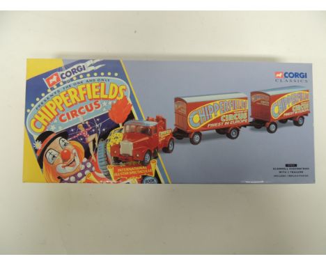 CORGI - Chipperfields Circus: 97915 Scammell Highwayman with 2 Trailers, with certificate and boxed ++mint/boxed