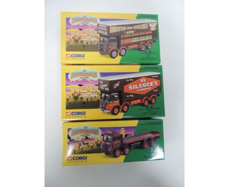 CORGI - The Showmans Range: 16101 Crow Scammell Highwayman Crane set; 06601 Carter's Morris 1000 Advance Publicity Van set bo