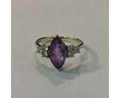 10CT GOLD AMETHYST AND DIAMOND RING