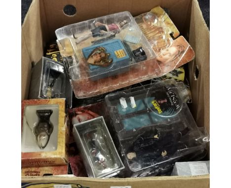 BOX OF VINTAGE ACTION FIGURES