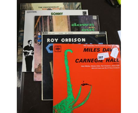 Five mixed blues and jazz albums Miles Davis at Carnegie HallRoy Orbison - Crying (mono press)Bob Dylan - Freewheelin' (first