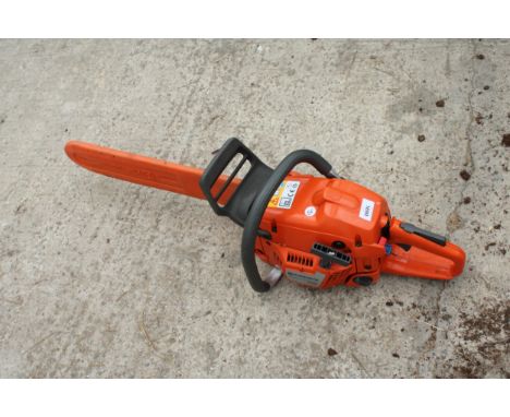 A HUSQVARNA 350 PETROL CHAINSAW 