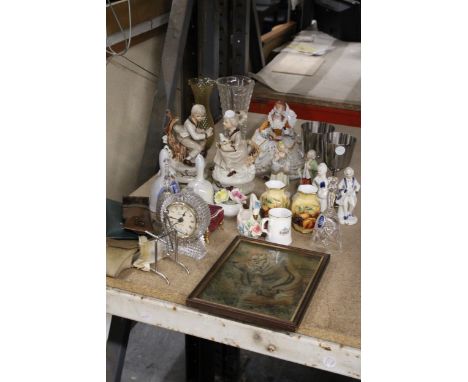 A LARGE MIXED LOT OF COLLECTABLES TO INCLUDE A PAIR OF MUSICAL FIGURES, TWO GLASS VASES, A TIMEMASTER CRYSTAL CLOCK, A VINTAG
