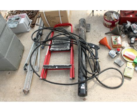 AN ASSORTMENT OF ITEMS TO INCLUDE A PRESSURE WASHER PIPE AND LANCE AND A SMALL STEP LADDER ETC 