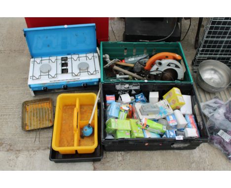 AN ASSORTMENT OF ITEMS TO INCLUDE LIGHT BULBS, A BLACK AND DECKER ELECTRIC CIRCULAR SAW AND A CAMPINGAZ STOVE 