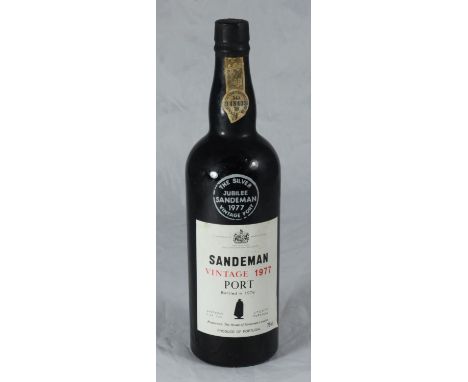 A bottle of Sandeman Vintage 1977 port, with Silver Jubilee stencil, bottled 1979, 75cl 